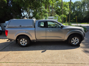 2019 Nissan Navara 2.3 Dci Acenta King Cab Pickup 4WD Euro 6 (s/s) 4dr in Grey — image 2
