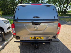 2019 Nissan Navara 2.3 Dci Acenta King Cab Pickup 4WD Euro 6 (s/s) 4dr in Grey — image 4