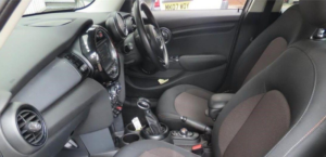 2016 MINI Hatch 1.5 Cooper Auto Euro 6 (s/s) 5dr in Grey — image 2
