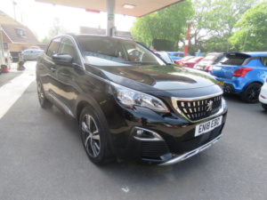 2018 Peugeot 3008 1.2 Puretech Allure Euro 6 (s/s) 5dr in Black — image 3