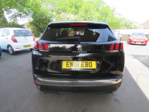2018 Peugeot 3008 1.2 Puretech Allure Euro 6 (s/s) 5dr in Black — image 6