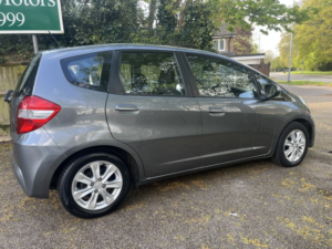2012 Honda Jazz 1.4 I-Vtec Es in Grey — image 5