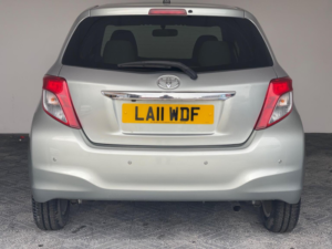 2011 Toyota Yaris 1.33 Dual Vvt-I Tr Multidrive S Euro 5 5dr in Silver — image 5
