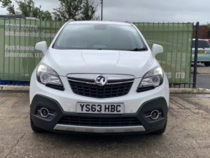 2013 Vauxhall Mokka 1.7 Cdti Se in White — image 2