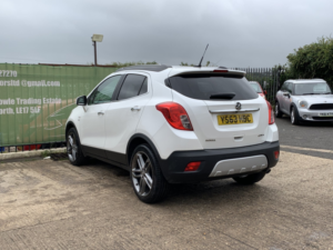 2013 Vauxhall Mokka 1.7 Cdti Se in White — image 6