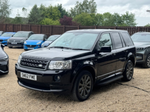 2012 Land Rover Freelander 2 2.2 Sd4 Sport Le in Black — image 2