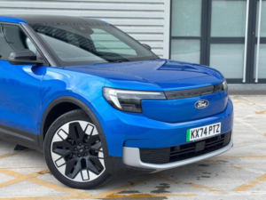 2024 Ford Explorer Extended Range 79kwh Premium Auto AWD 5dr in Blue — image 2