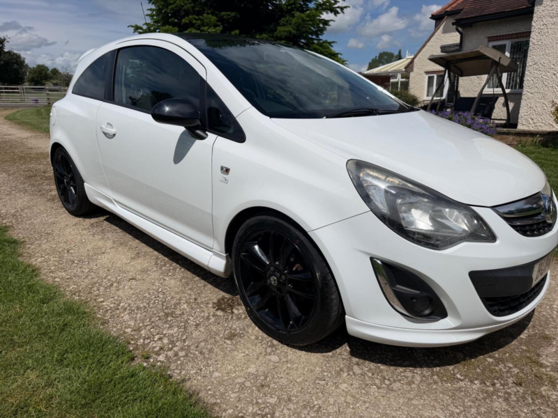2014 Vauxhall Corsa 1.2 16v Limited Edition Euro 5 3dr in White — image 1