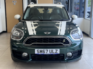 2018 MINI Countryman 1.5 Cooper S E Countryman All4 in Green — image 3