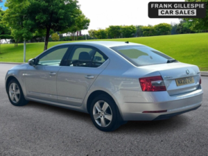 2020 Skoda Octavia 1.6 Tdi Scr Se Technology Euro 6 (s/s) 5dr in Silver — image 5