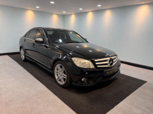 2007 Mercedes-Benz C Class 2.1 C220 Cdi Sport Euro 4 4dr in Black — image 3