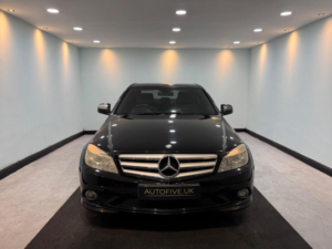 2007 Mercedes-Benz C Class 2.1 C220 Cdi Sport Euro 4 4dr in Black — image 4