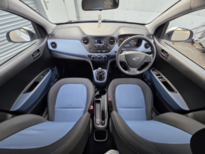 2016 Hyundai I10 1.0 I10 Se 1.0 Bd (blue Int) in Grey — image 2