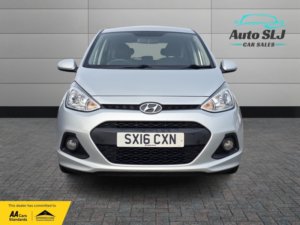 2016 Hyundai I10 1.0 I10 Se 1.0 Bd (blue Int) in Grey — image 5