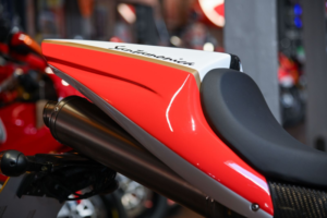 2005 Bimota Sb8 Super Rare Sb8k, One Owner, Uk Example in Multicolour — image 4