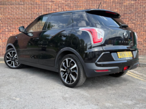 2016 Ssangyong Tivoli 1.6 E-Xgi Elx Euro 6 (s/s) 5dr in Black — image 4