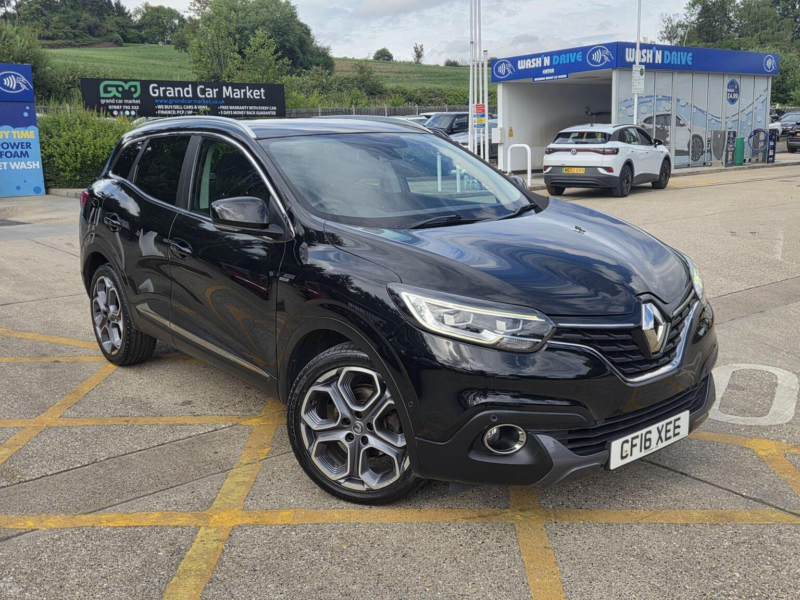 2016 Renault Kadjar 1.2 Tce Signature Nav Euro 6 (s/s) 5dr in Black — image 1