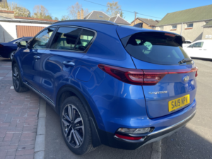 2019 Kia Sportage 1.6 T-Gdi 4 in Blue — image 6