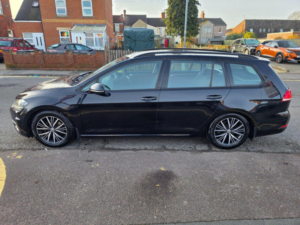 2017 Volkswagen Golf 1.4 Tsi Se Euro 6 (s/s) 5dr in Black — image 5