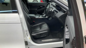 2020 Land Rover Range Rover Evoque 2.0 D150 R-Dynamic S Fwd Euro 6 (s/s) 5dr in White — image 2