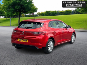 2017 Renault Megane 1.5 Dci Dynamique Nav Euro 6 (s/s) 5dr in Red — image 6