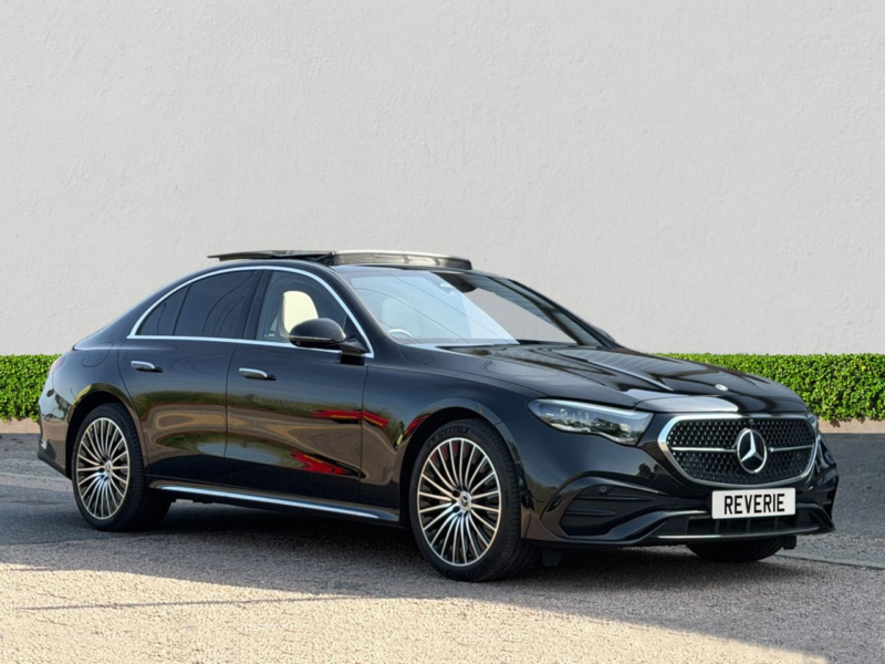 2024 Mercedes-Benz E Class 2.0 E300e 25.4kwh Amg Line (premium Plus) Saloon 4dr Petrol Plug-In Hybrid G-Tronic Euro 6 (s/s) (313 Ps) in Black — image 1