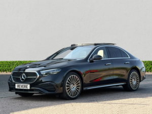 2024 Mercedes-Benz E Class 2.0 E300e 25.4kwh Amg Line (premium Plus) Saloon 4dr Petrol Plug-In Hybrid G-Tronic Euro 6 (s/s) (313 Ps) in Black — image 3