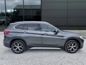 2016 BMW X1 2.0 X1 Xdrive20d Xline in Grey — image 2