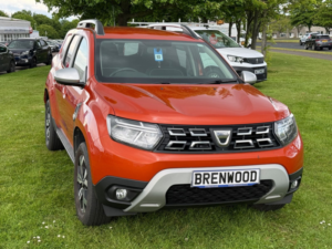2023 Dacia Duster 1.0 Tce Prestige SUV 5dr Petrol Manual Euro 6 (s/s) (90 Ps) in Orange — image 2