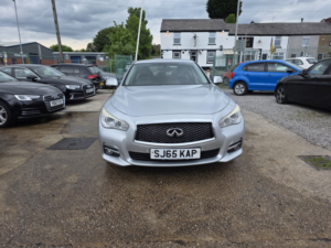 2015 Infiniti Q50