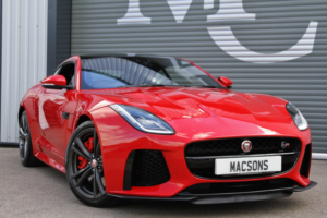 2017 Jaguar F-Type 5.0 V8 Svr AWD 575 in Red — image 4