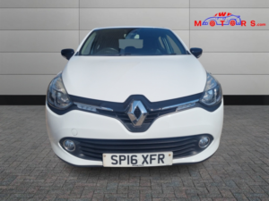 2016 Renault Clio 0.9 Dynamique Nav Tce 90 in White — image 2