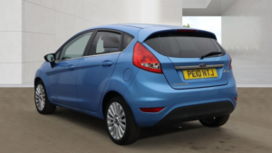 2010 Ford Fiesta 1.4 Titanium in Blue — image 2