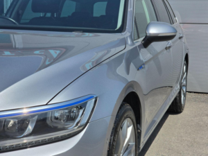 2018 Volkswagen Passat 1.4 Tsi Gte DSG Euro 6 (s/s) 5dr in Silver — image 4