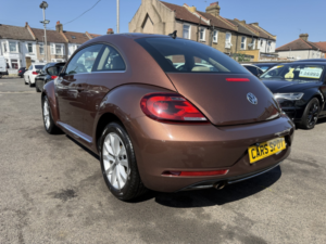 2018 Volkswagen Beetle 1.2 Tsi Bluemotion Design Verified Miles Fresh Importfinance Avb in Brown — image 4