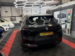 2022 BMW Ix Ix Xdrive40 M Sport in Grey — image 6