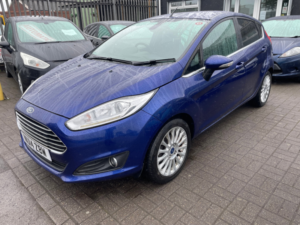 2014 Ford Fiesta 1.0t Ecoboost Titanium Hatchback 5dr Petrol Manual Euro 5 (s/s) (125 Ps) in Blue — image 2