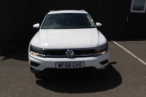 2018 Volkswagen Tiguan 1.4 Tsi Se Navigation in White — image 5