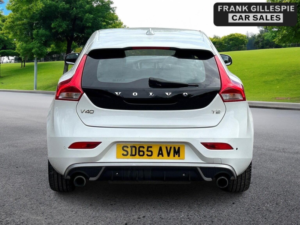 2015 Volvo V40 2.0 T2 R-Design Nav Euro 6 (s/s) 5dr in White — image 4