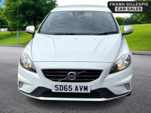 2015 Volvo V40 2.0 T2 R-Design Nav Euro 6 (s/s) 5dr in White — image 6