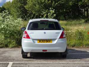 2012 Suzuki Swift 1.2 Sz4 Hatchback 3dr Petrol Manual Euro 5 (94 Ps) in White — image 6