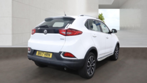 2017 MG Gs 1.5 Tgi Exclusive in White — image 4