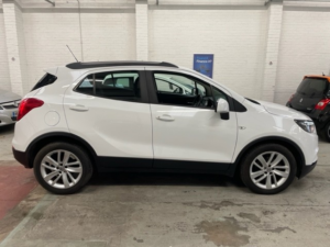 2017 Vauxhall Mokka X 1.4 I Turbo Active in White — image 6