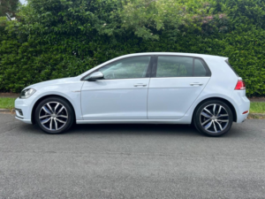 2018 Volkswagen Golf 1.5 Tsi Evo Bluemotion Tech Se Nav DSG Euro 6 (s/s) 5dr in White — image 2
