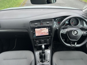 2018 Volkswagen Golf 1.5 Tsi Evo Bluemotion Tech Se Nav DSG Euro 6 (s/s) 5dr in White — image 3