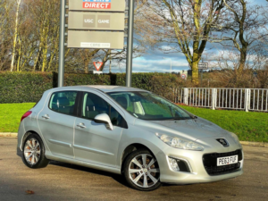 2013 Peugeot 308 1.6 E-Hdi Active Egc Euro 5 (s/s) 5dr in Silver — image 2