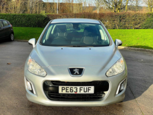 2013 Peugeot 308 1.6 E-Hdi Active Egc Euro 5 (s/s) 5dr in Silver — image 3