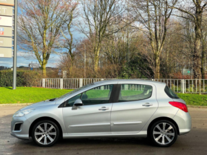 2013 Peugeot 308 1.6 E-Hdi Active Egc Euro 5 (s/s) 5dr in Silver — image 5