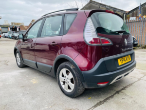 2014 Renault Scenic Xmod 1.5 Dci Energy Dynamique Tomtom Euro 5 (s/s) 5dr in Red — image 4