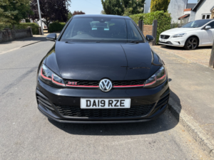 2019 Volkswagen Golf 2.0 Tsi Gti Performance in Black — image 2